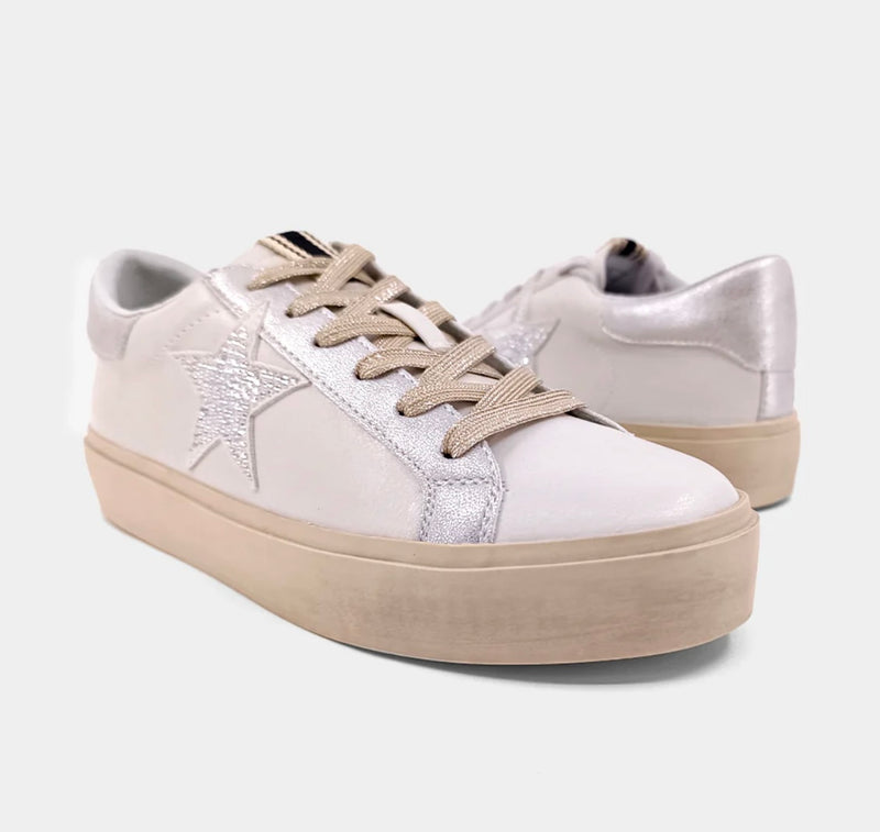 Reba Sneakers