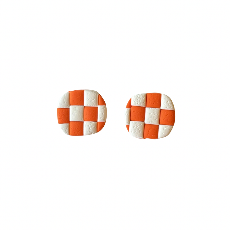 Checkered Studs