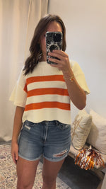 Between The Lines Top